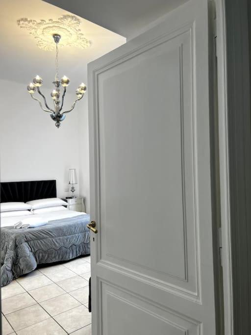 Hotel Virginia Apartaments - Stazione Termini Řím Exteriér fotografie